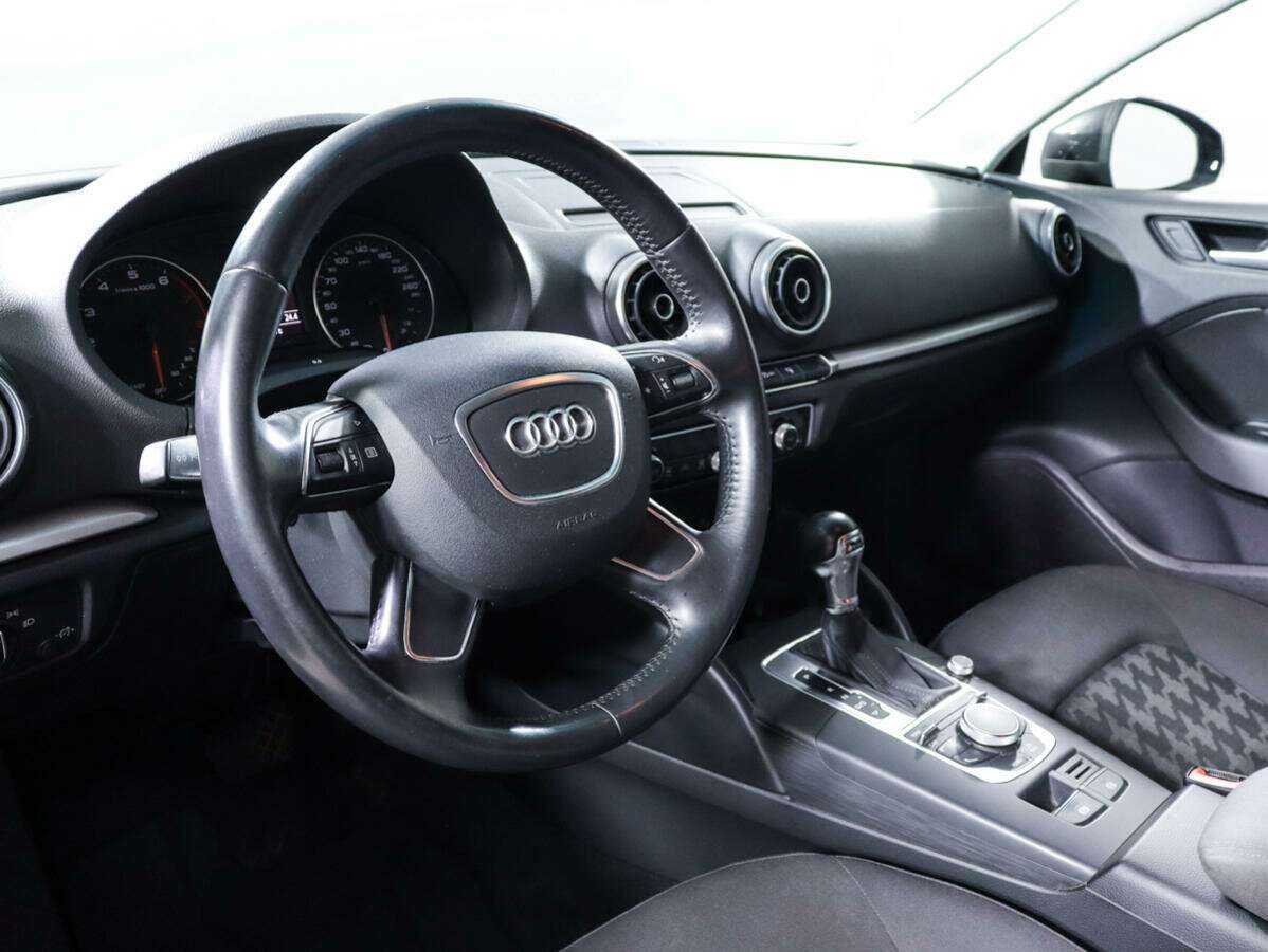 Купить Audi A3 с пробегом. Фото: #11