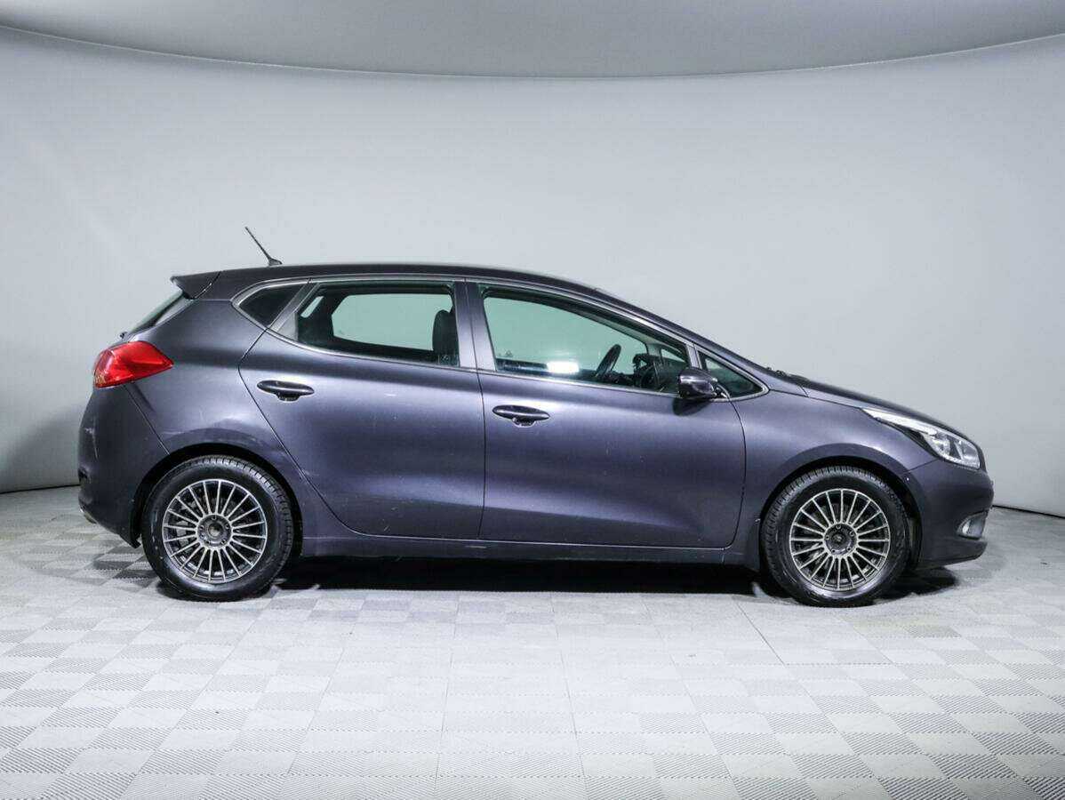 Купить Kia Ceed с пробегом. Фото: #3