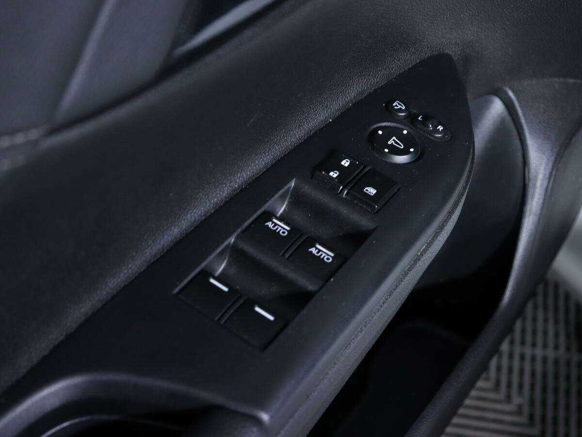 Купить Honda Accord с пробегом. Фото: #13