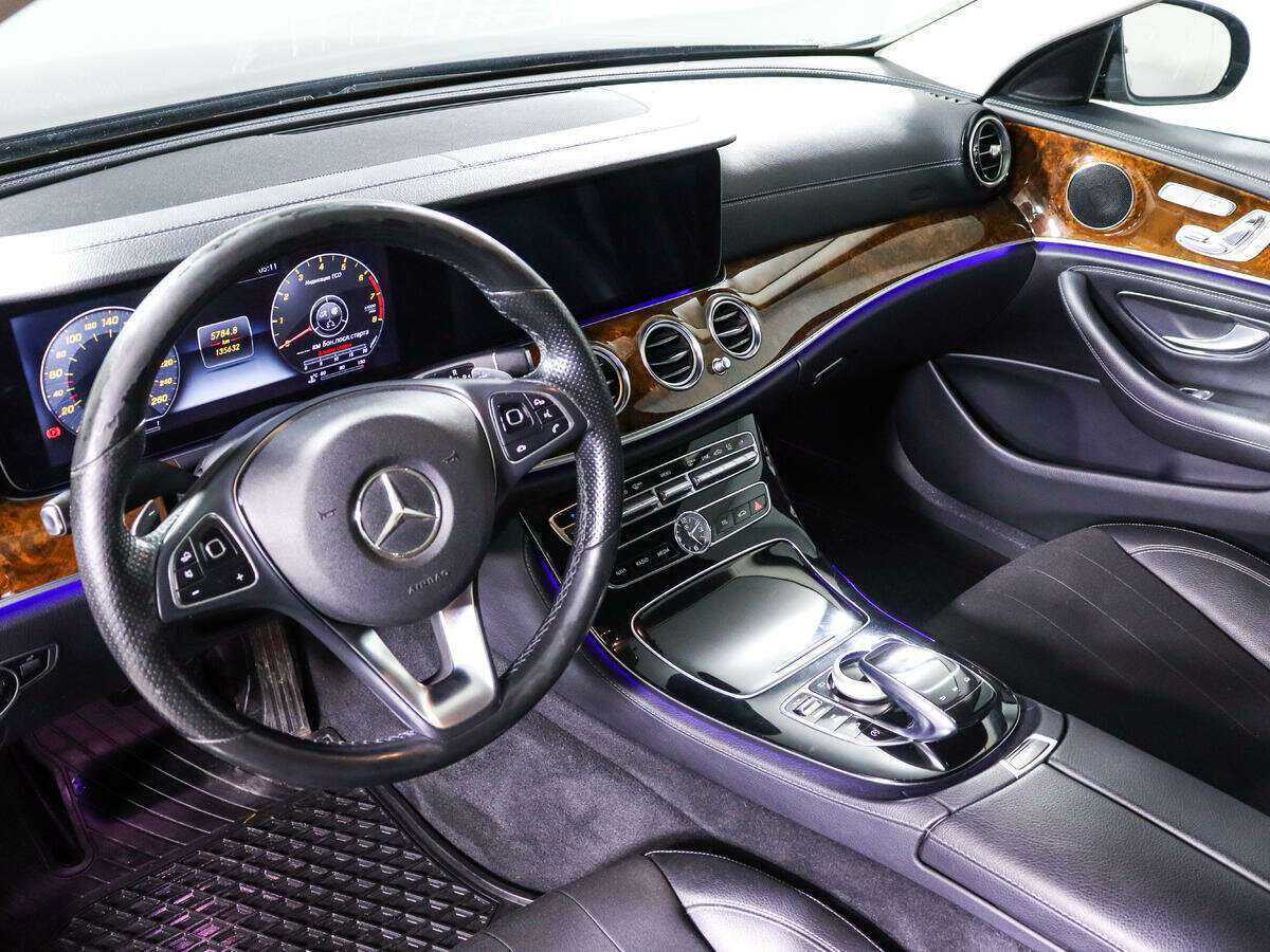 Купить Mercedes-Benz E-Класс с пробегом. Фото: #11