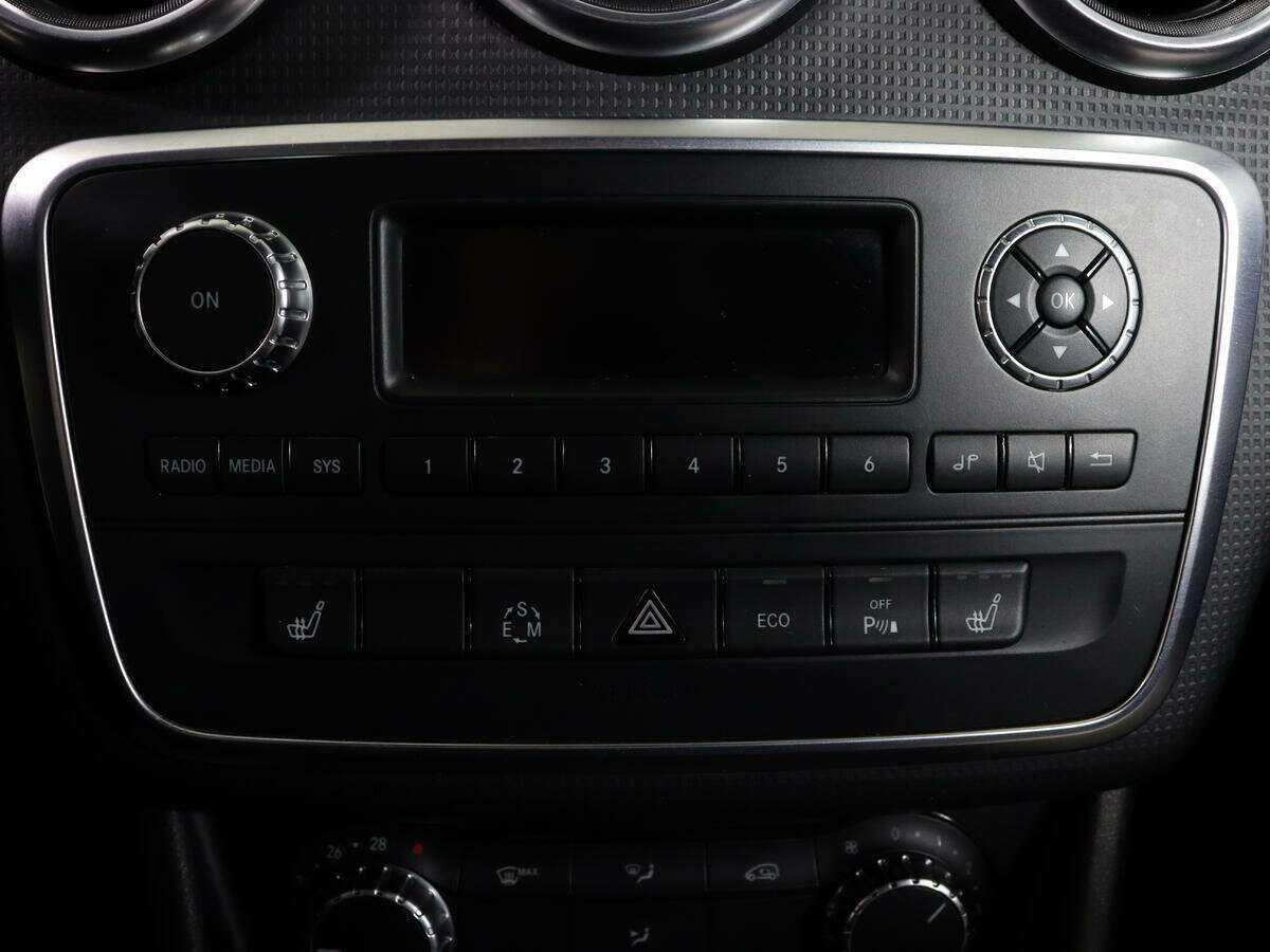 Купить Mercedes-Benz A-Класс с пробегом. Фото: #17