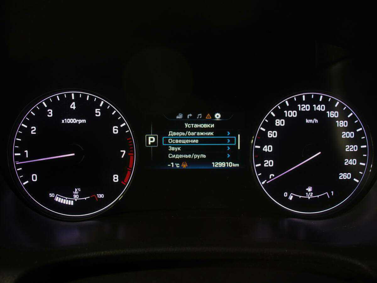 Купить Hyundai Genesis с пробегом. Фото: #8