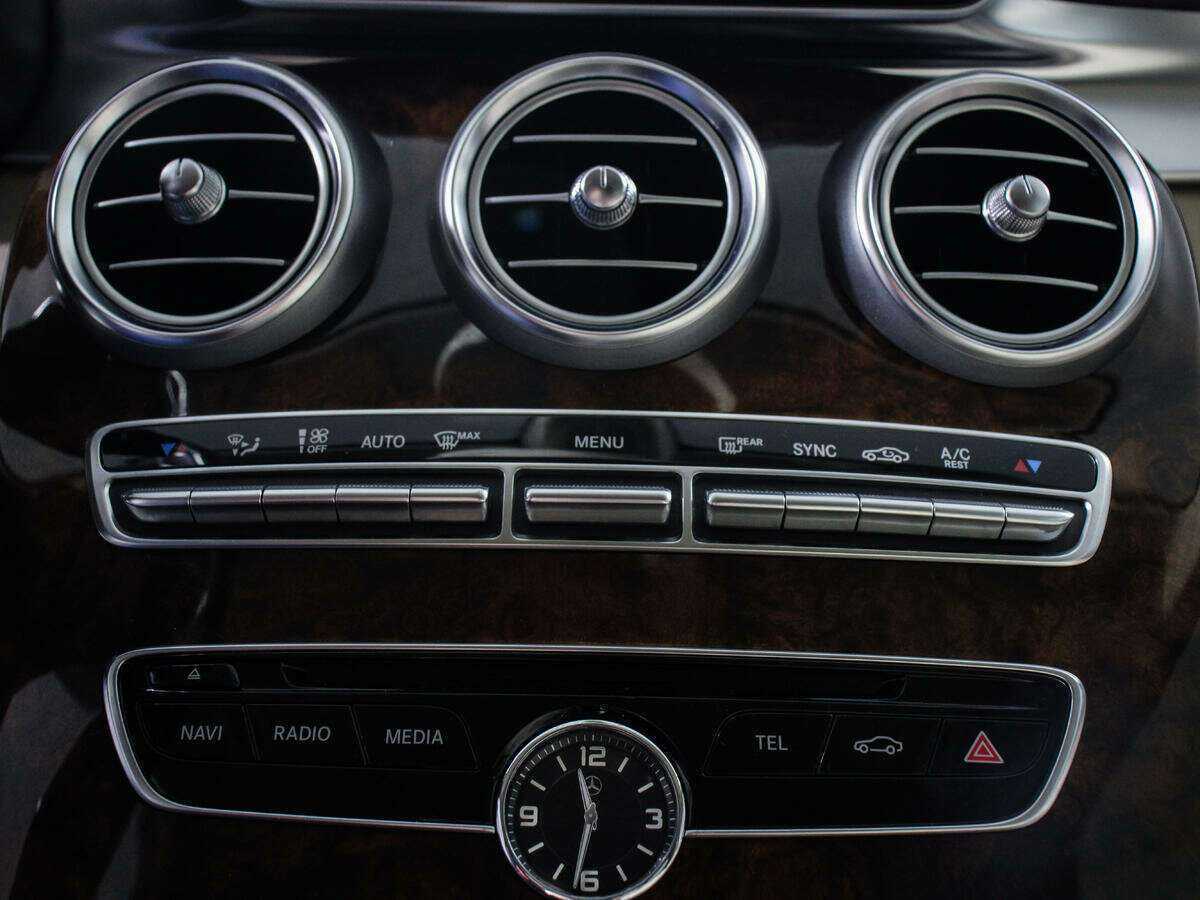 Купить Mercedes-Benz C-Класс с пробегом. Фото: #14