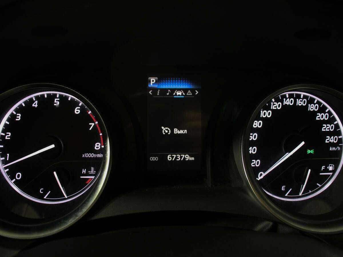 Купить Toyota Camry с пробегом. Фото: #10
