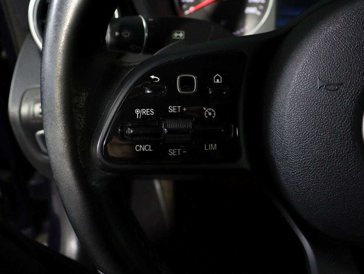 Купить Mercedes-Benz C-Класс с пробегом. Фото: #16