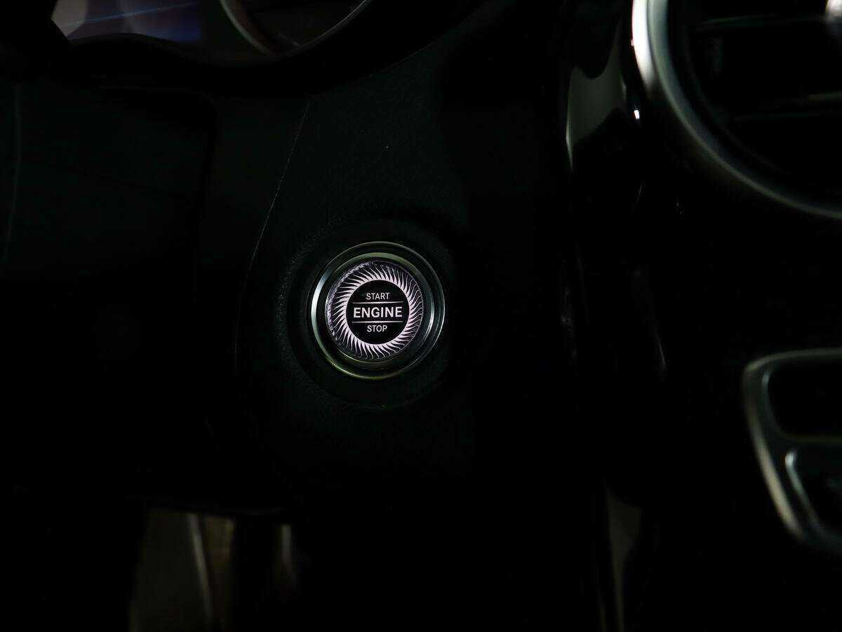 Купить Mercedes-Benz C-Класс с пробегом. Фото: #19