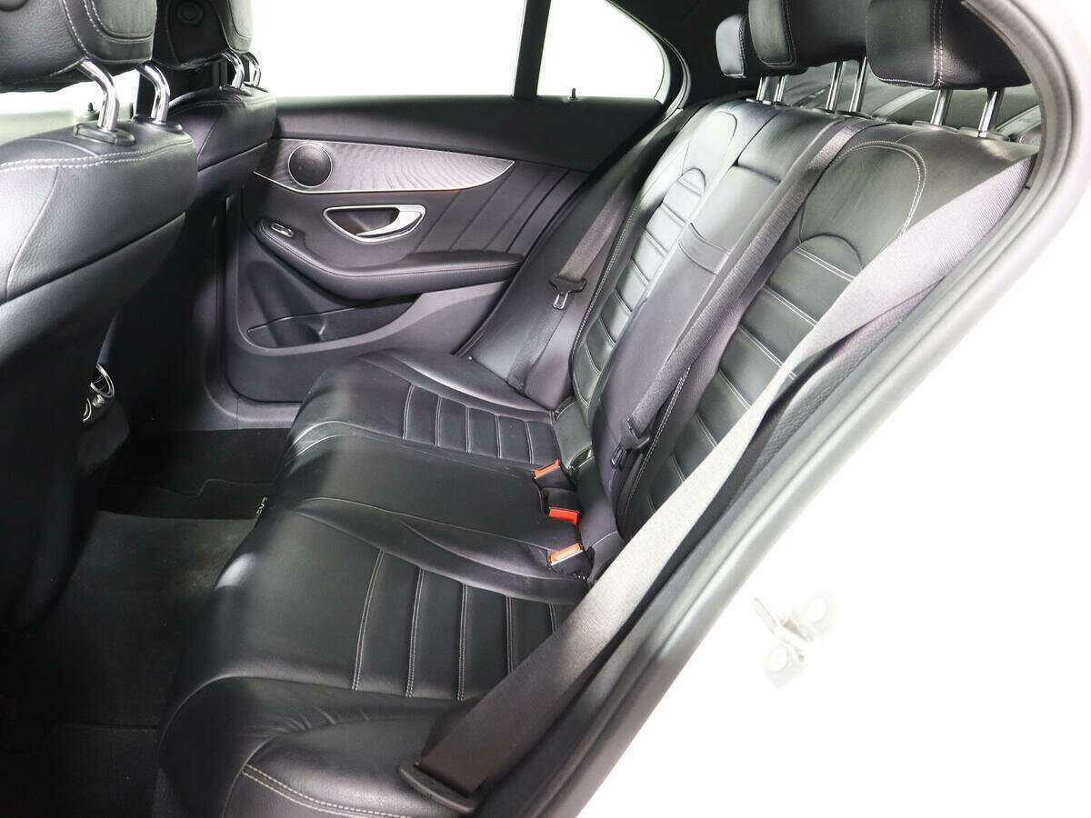 Купить Mercedes-Benz C-Класс с пробегом. Фото: #9