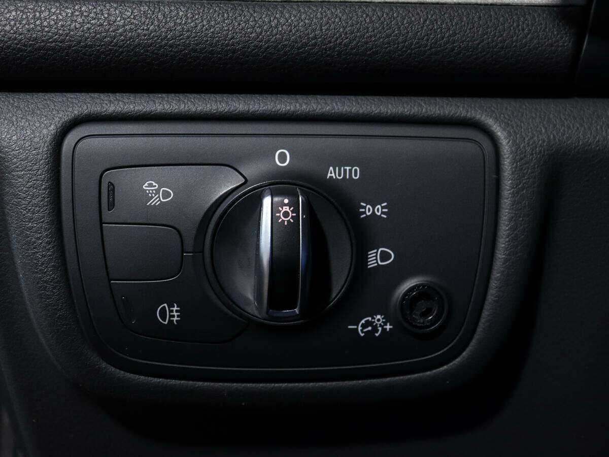 Купить Audi A6 с пробегом. Фото: #15