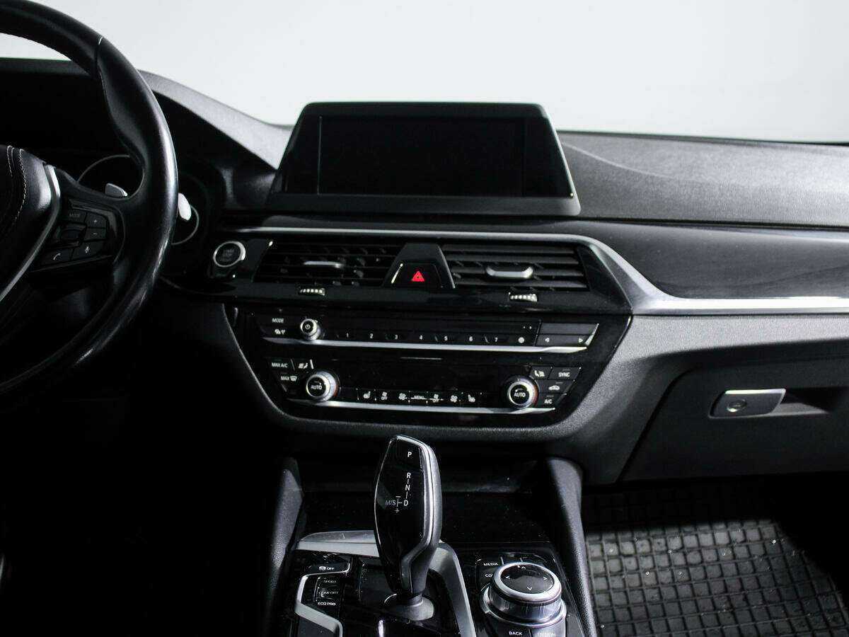 Купить BMW 5 серии с пробегом. Фото: #10