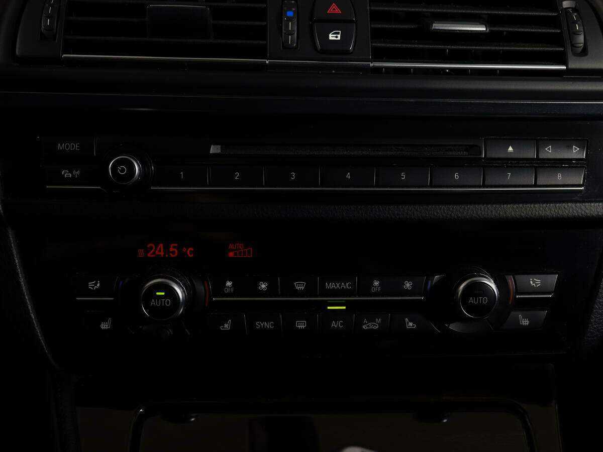 Купить BMW 5 серии с пробегом. Фото: #18