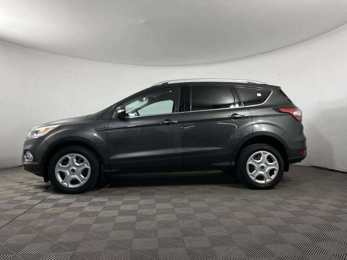 Купить Ford Kuga с пробегом. Фото: #4