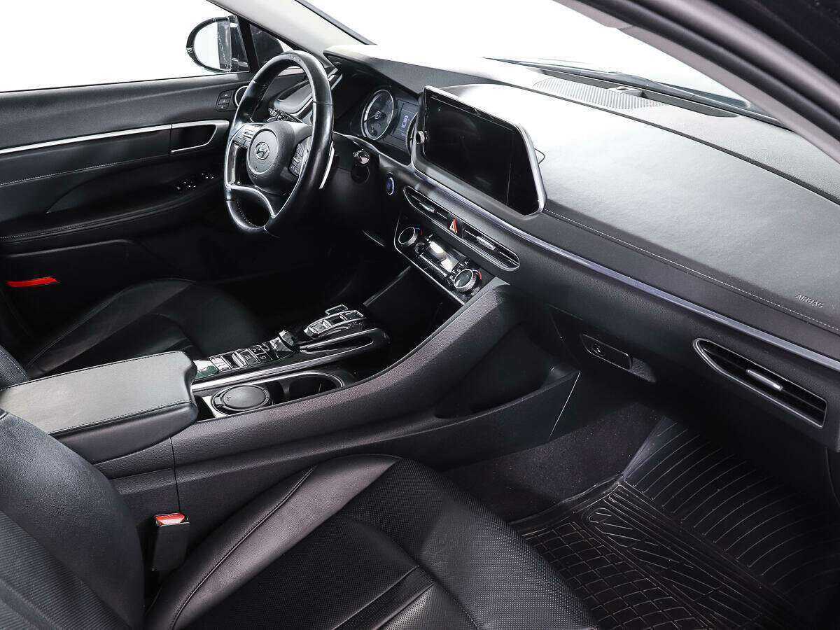 Купить Hyundai Sonata с пробегом. Фото: #8
