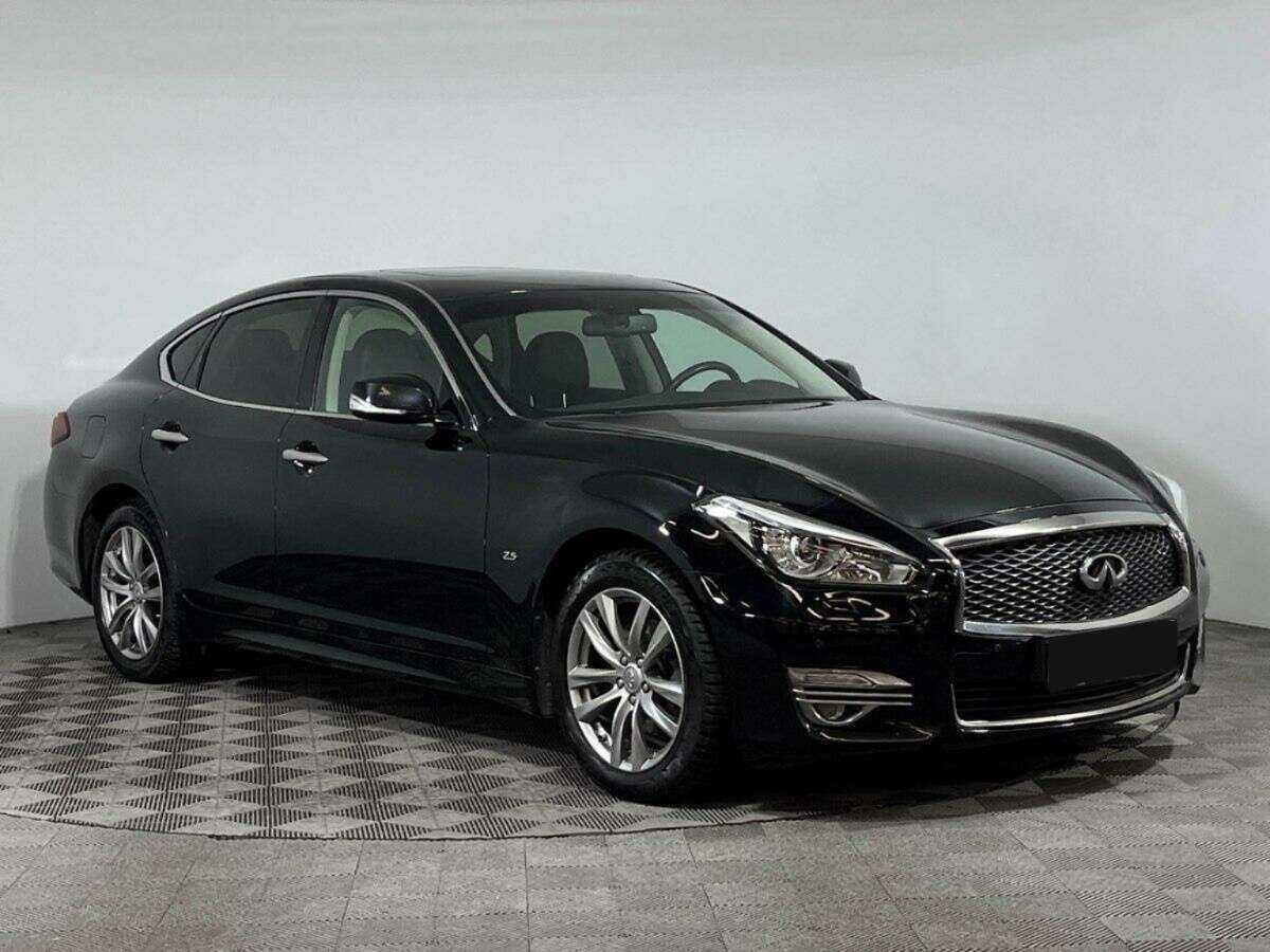 Купить Infiniti Q70 с пробегом. Фото: #2