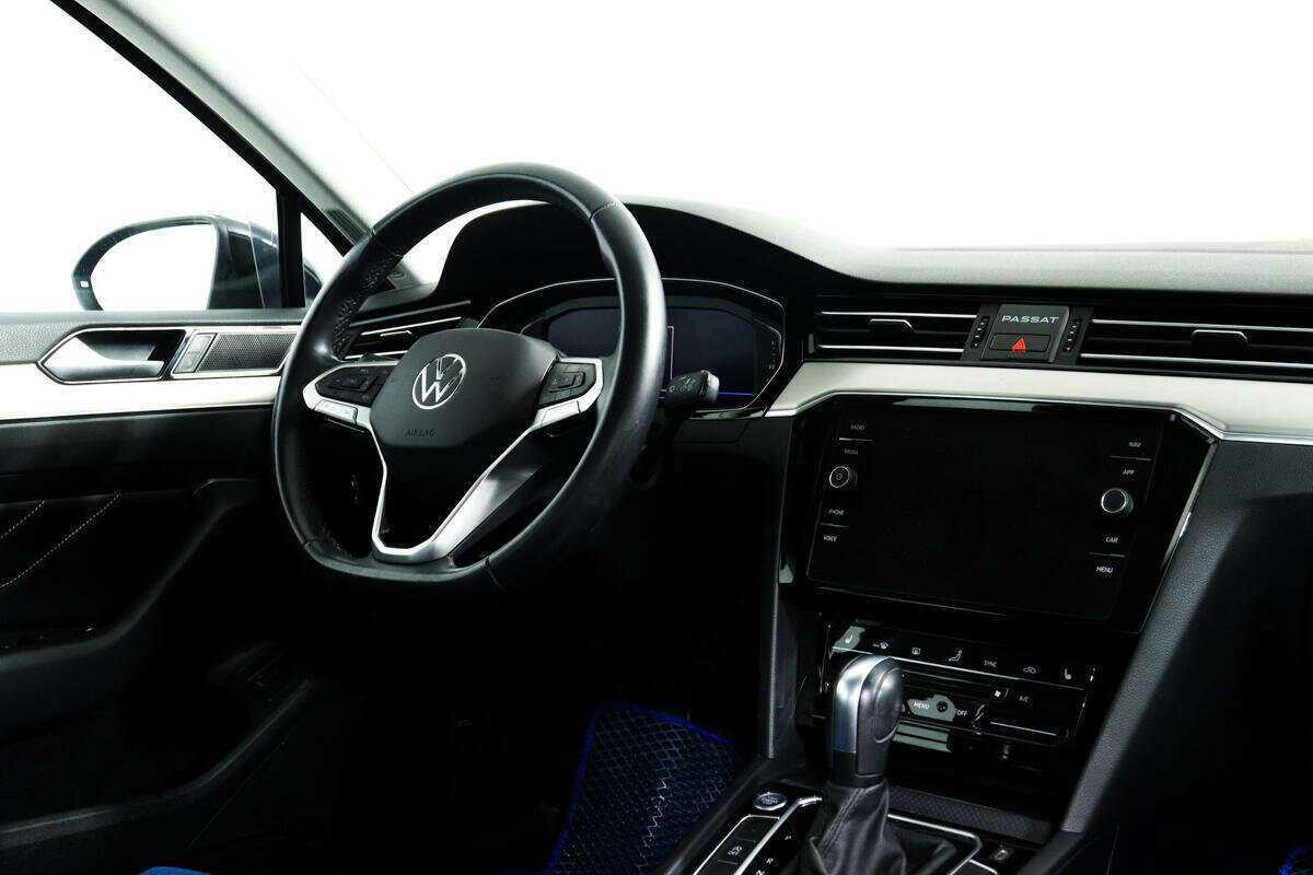 Купить Volkswagen Passat с пробегом. Фото: #8