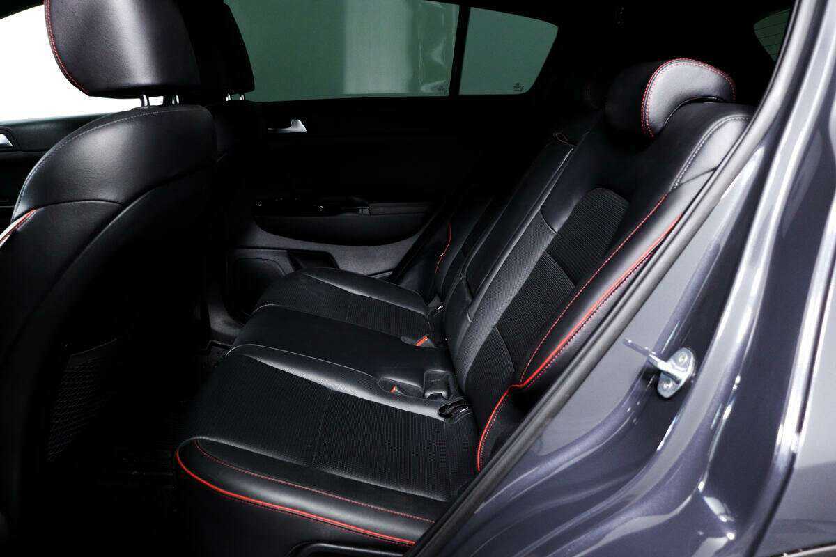 Купить Kia Sportage с пробегом. Фото: #11