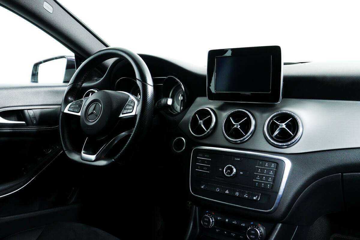 Купить Mercedes-Benz CLA с пробегом. Фото: #7