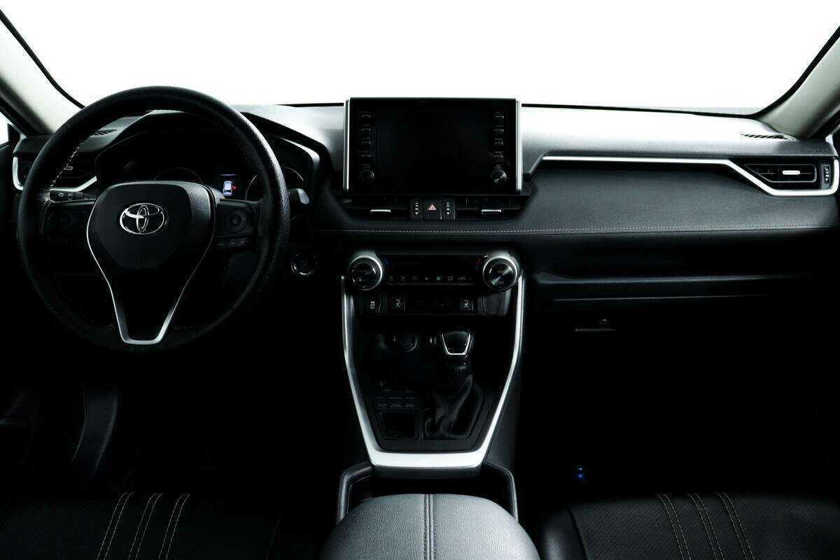 Купить Toyota RAV4 с пробегом. Фото: #10
