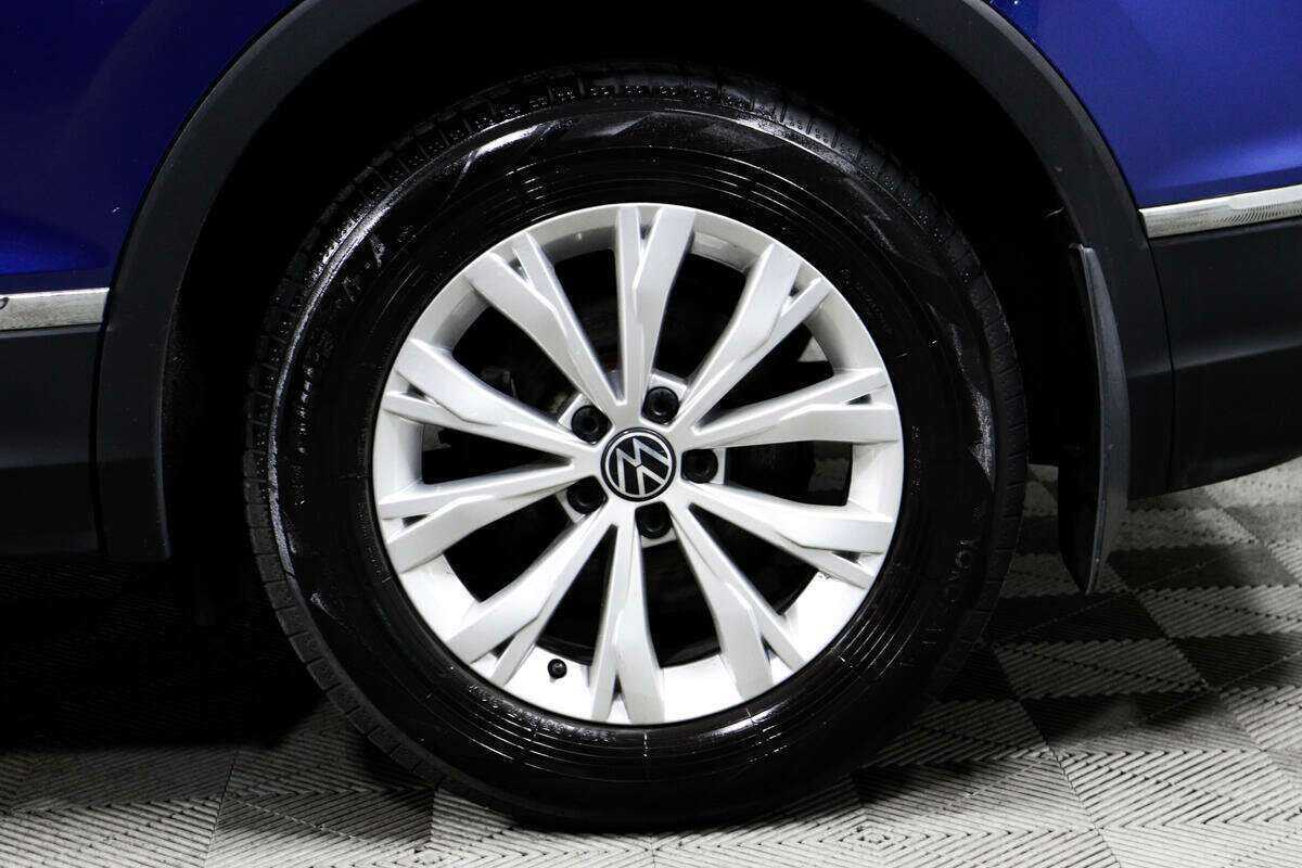 Купить Volkswagen Tiguan с пробегом. Фото: #13