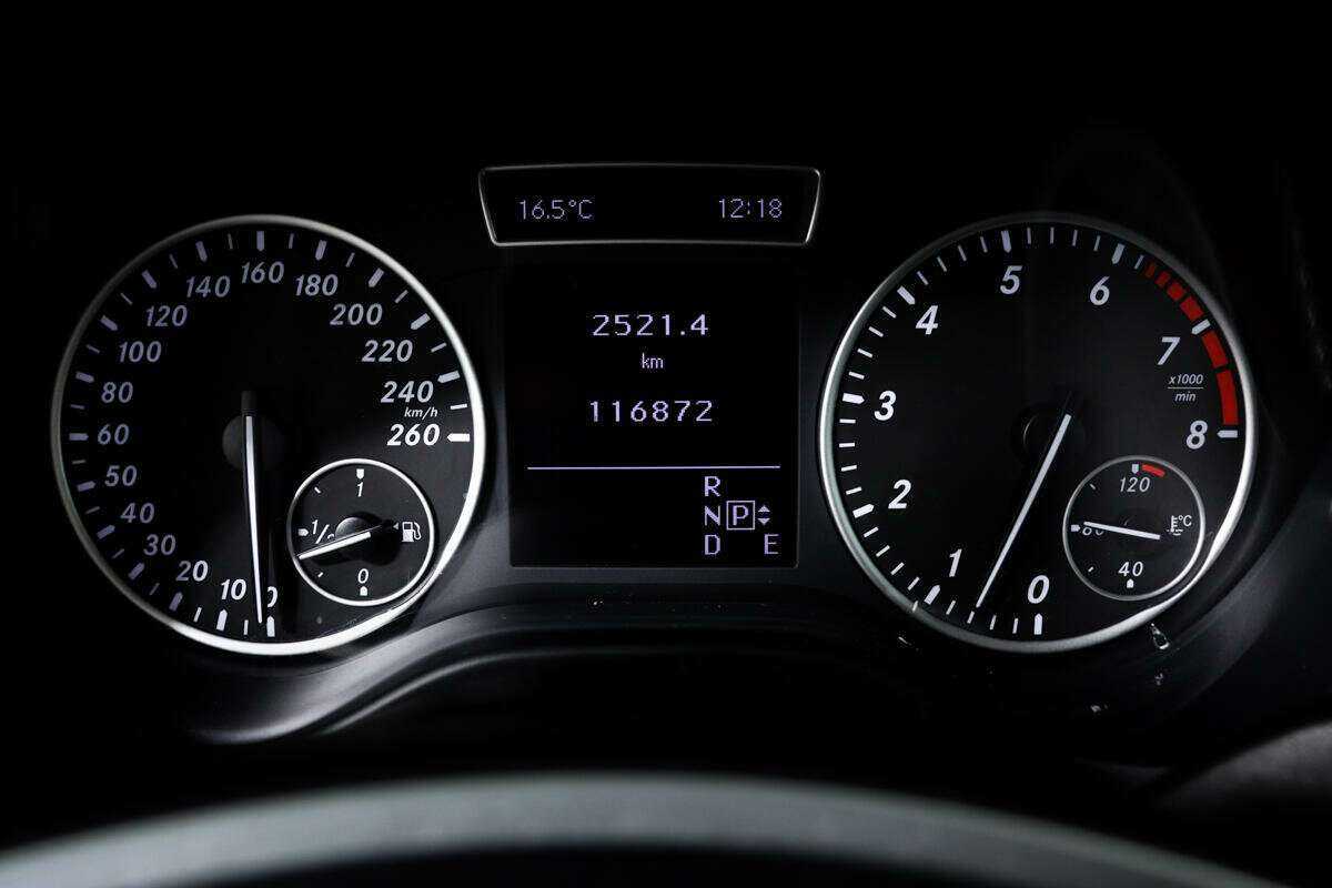 Купить Mercedes-Benz A-Класс с пробегом. Фото: #9