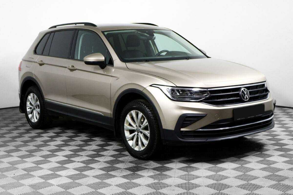 Купить Volkswagen Tiguan с пробегом. Фото: #2