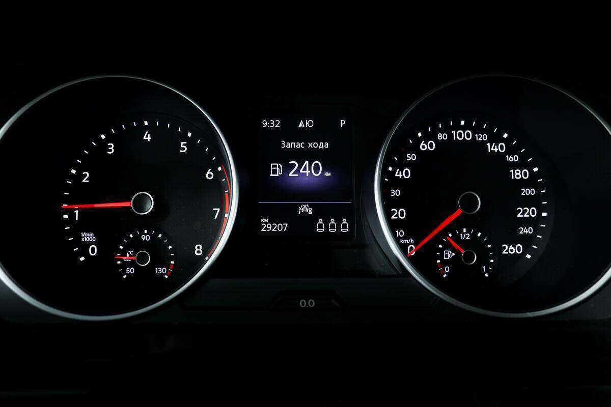 Купить Volkswagen Tiguan с пробегом. Фото: #9