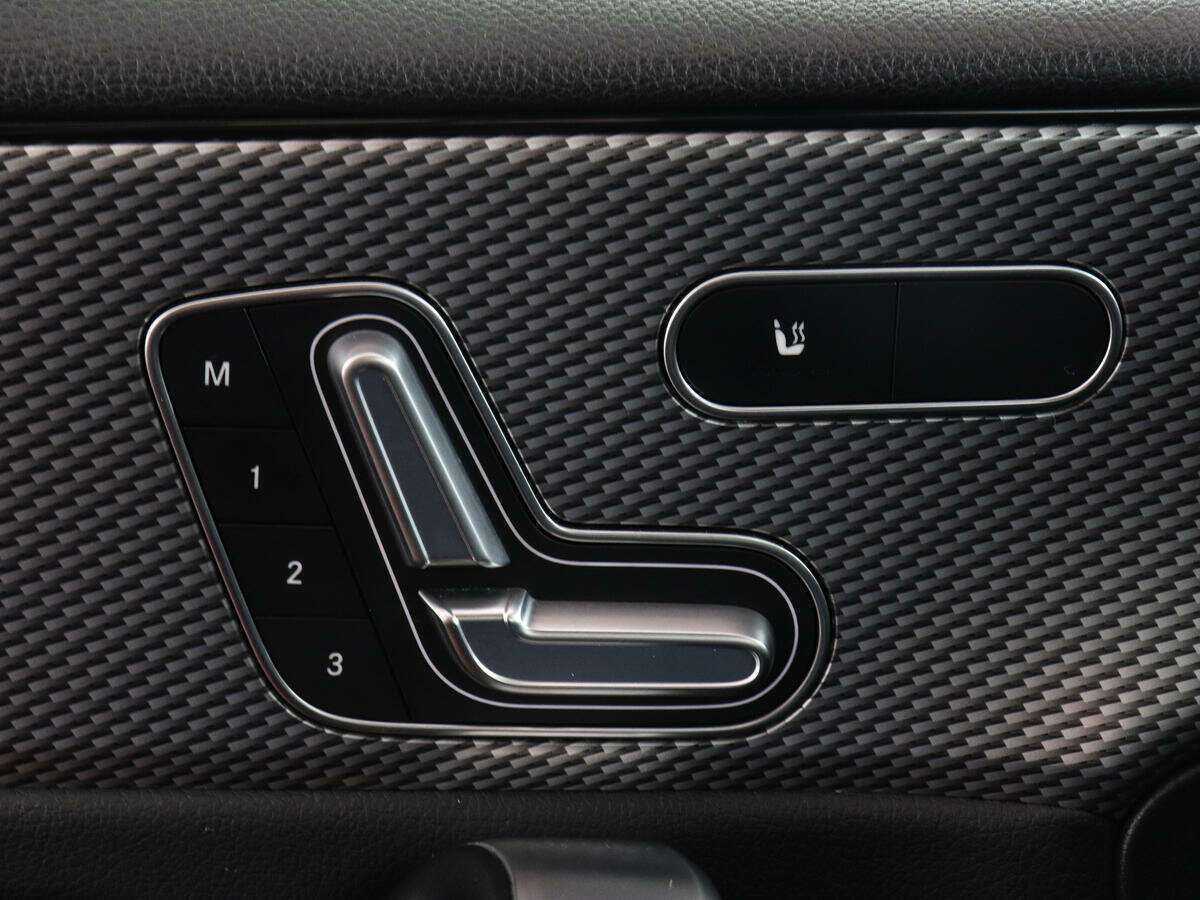 Купить Mercedes-Benz A-Класс с пробегом. Фото: #12