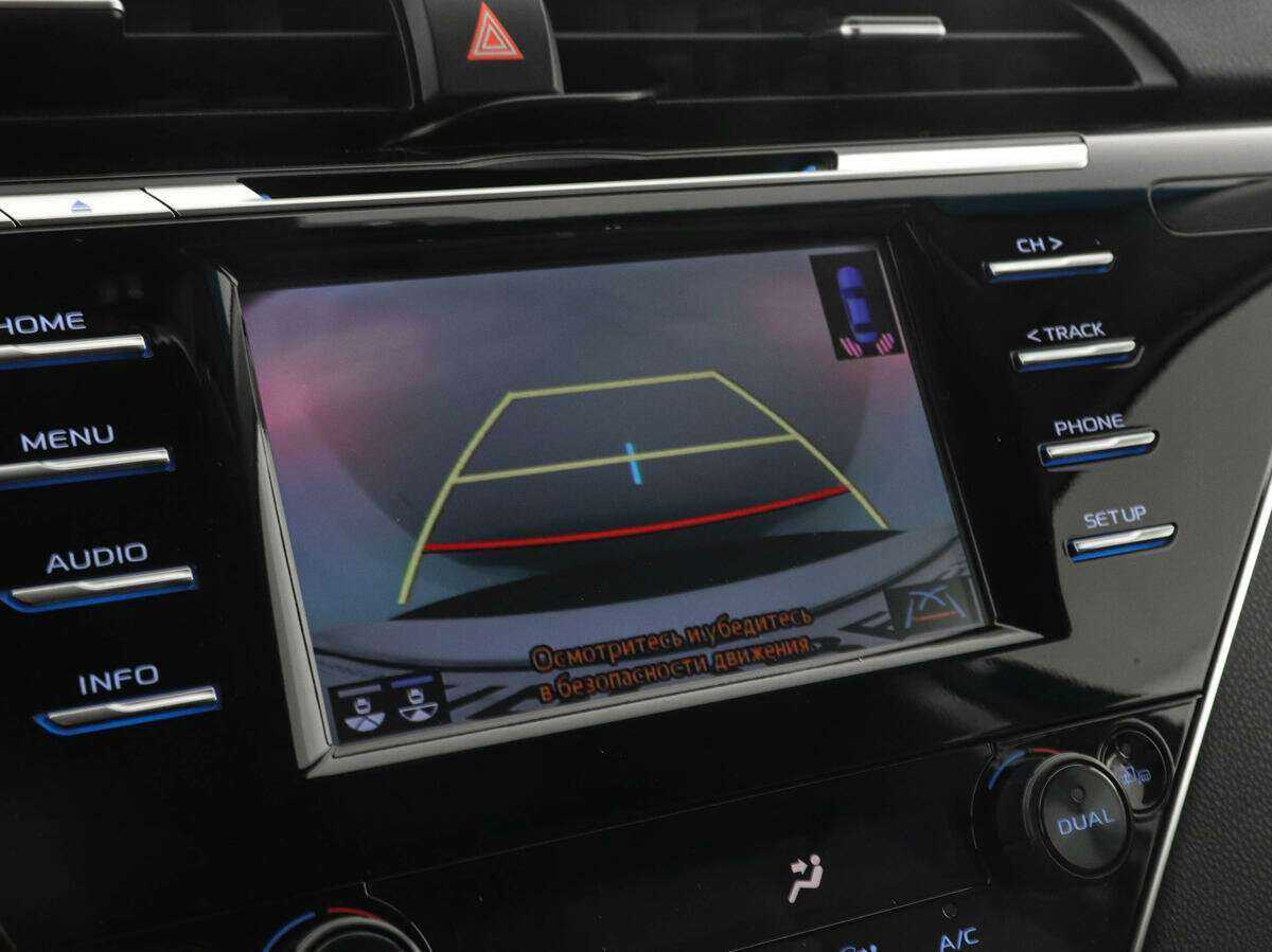 Купить Toyota Camry с пробегом. Фото: #11