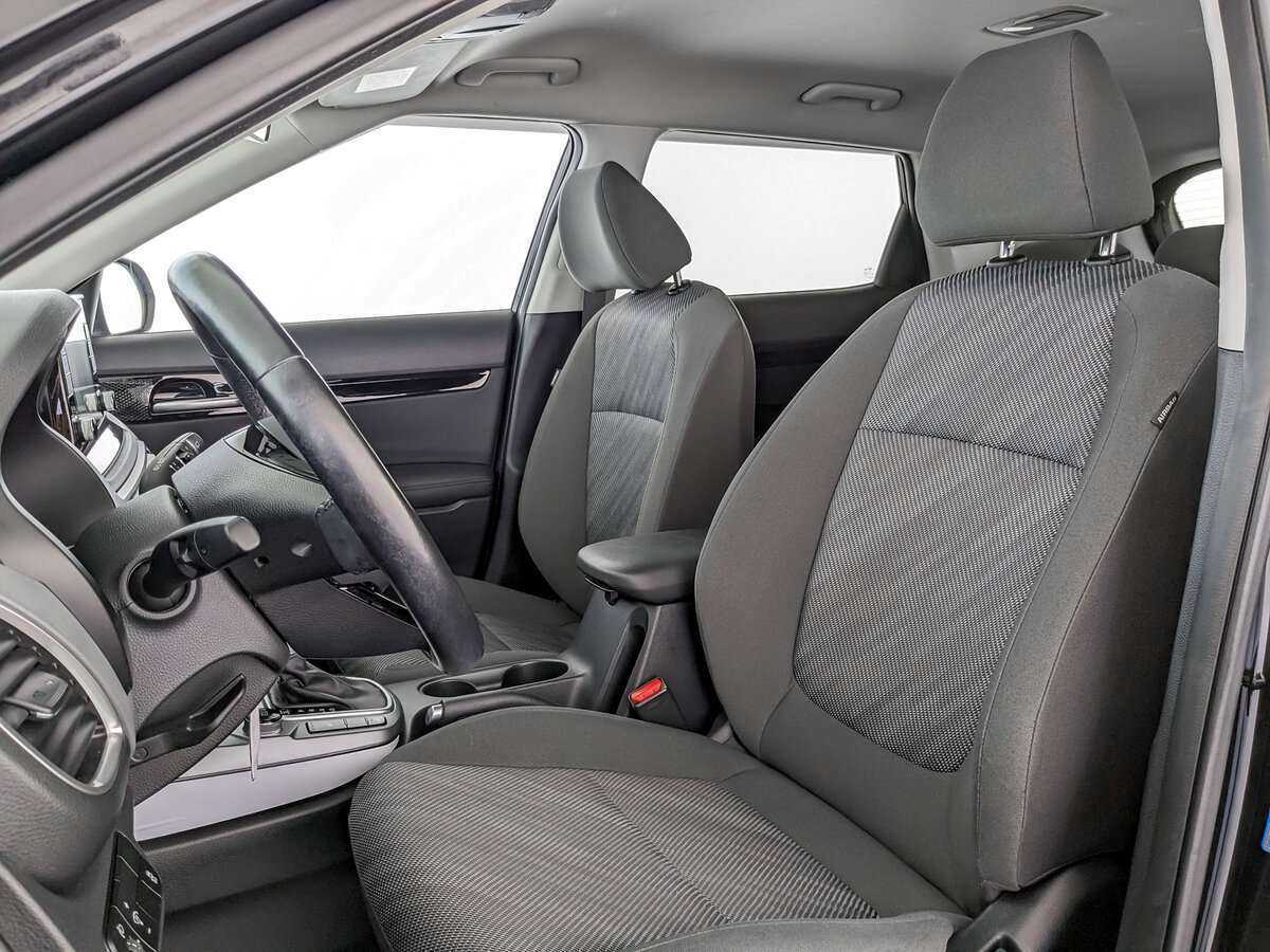 Купить Kia Seltos с пробегом. Фото: #15