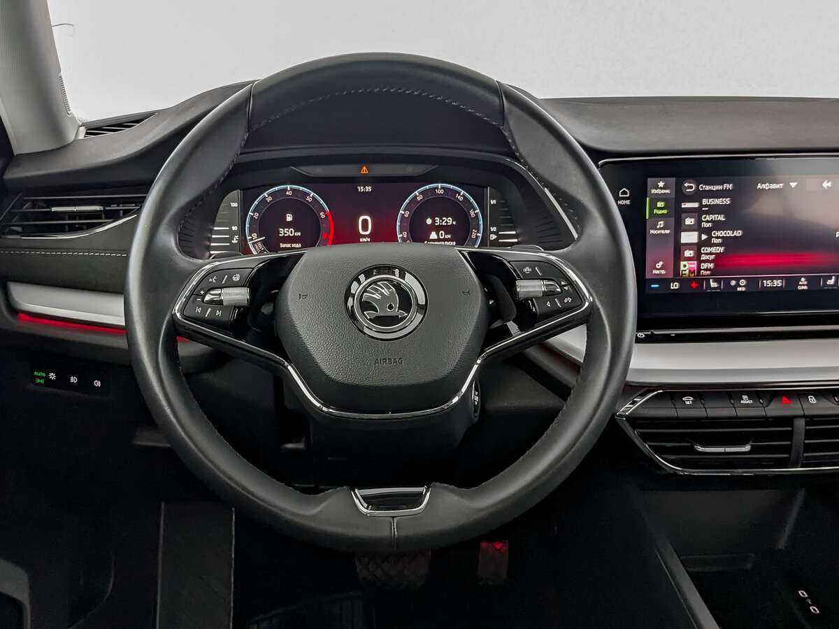 Купить Skoda Octavia с пробегом. Фото: #19