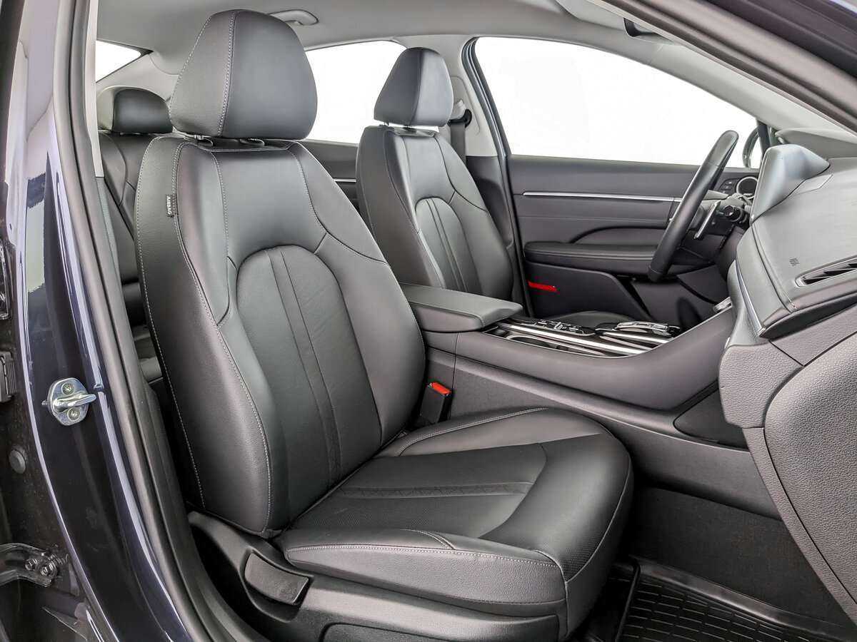 Купить Hyundai Sonata с пробегом. Фото: #18