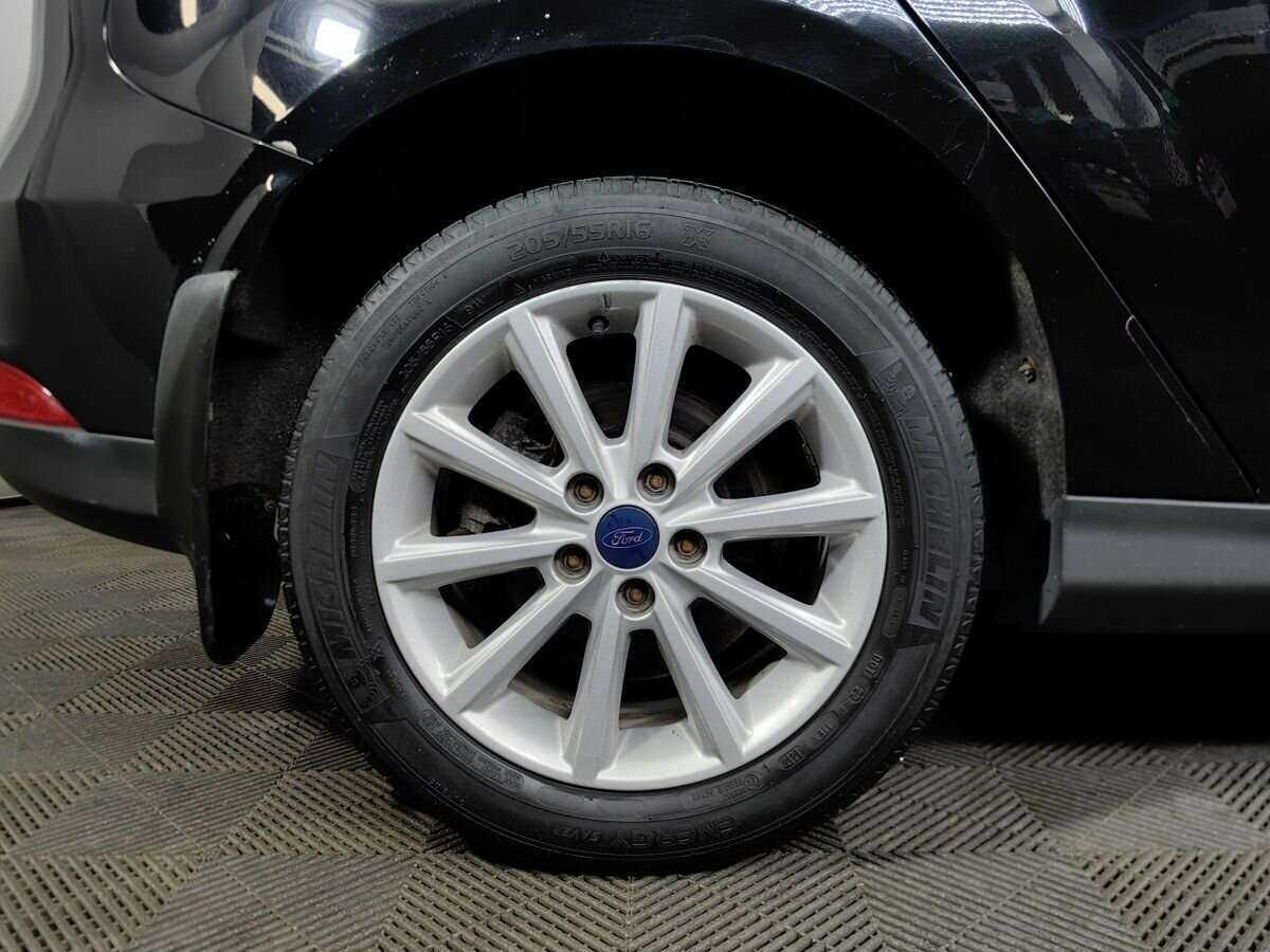 Купить Ford Focus с пробегом. Фото: #14