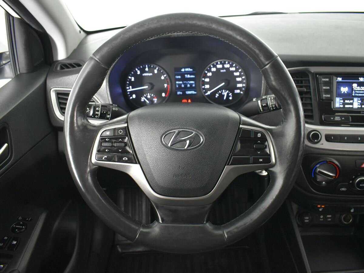 Купить Hyundai Solaris с пробегом. Фото: #11