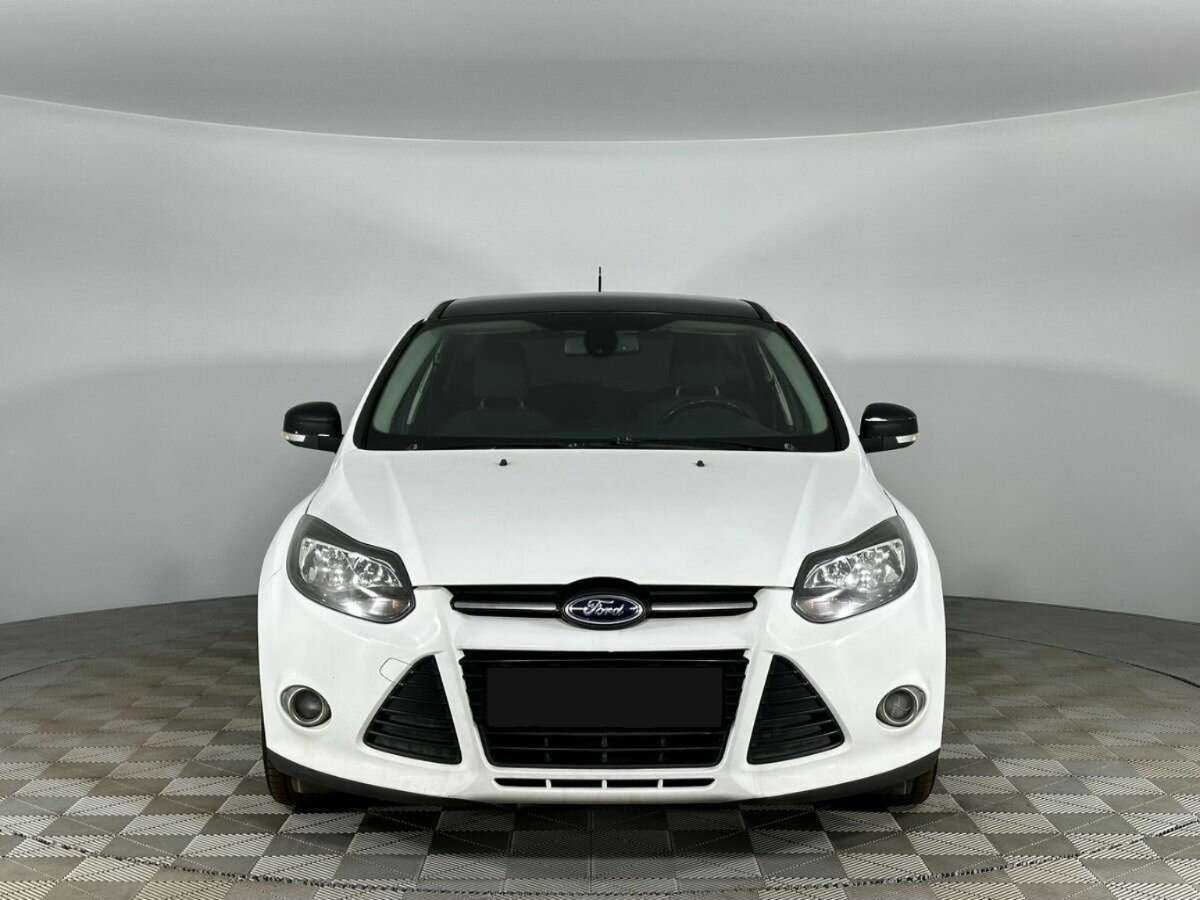 Купить Ford Focus с пробегом. Фото: #2