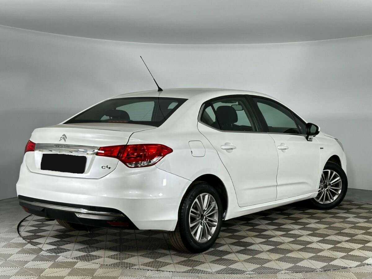 Купить Citroen C4 с пробегом. Фото: #1