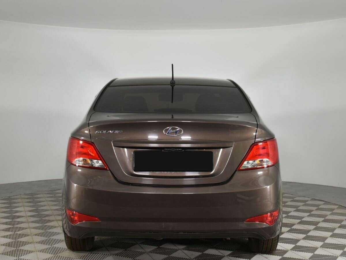 Купить Hyundai Solaris с пробегом. Фото: #3