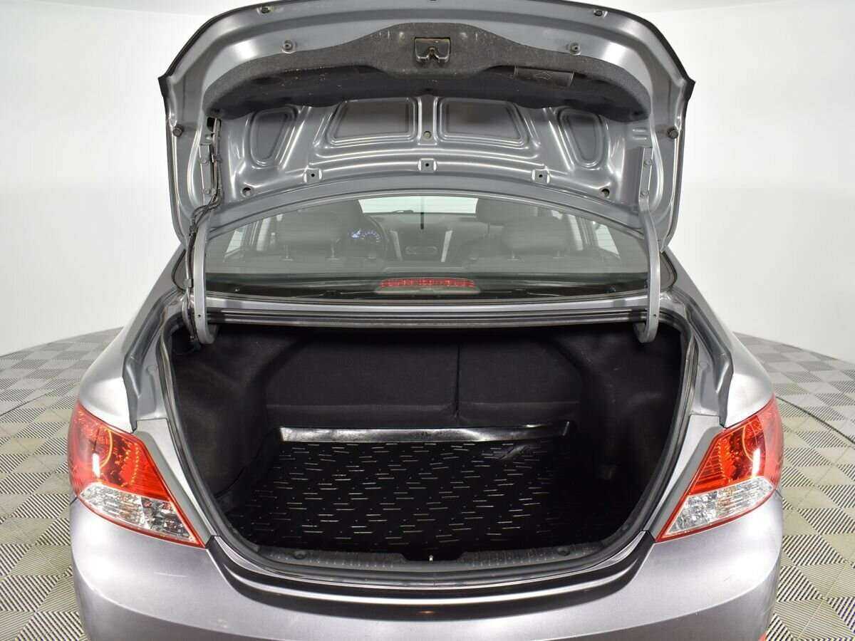 Купить Hyundai Solaris с пробегом. Фото: #15