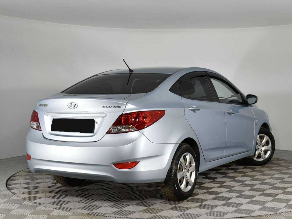Купить Hyundai Solaris с пробегом. Фото: #1