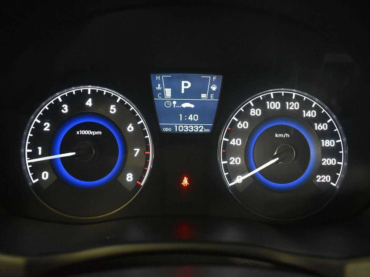 Купить Hyundai Solaris с пробегом. Фото: #10