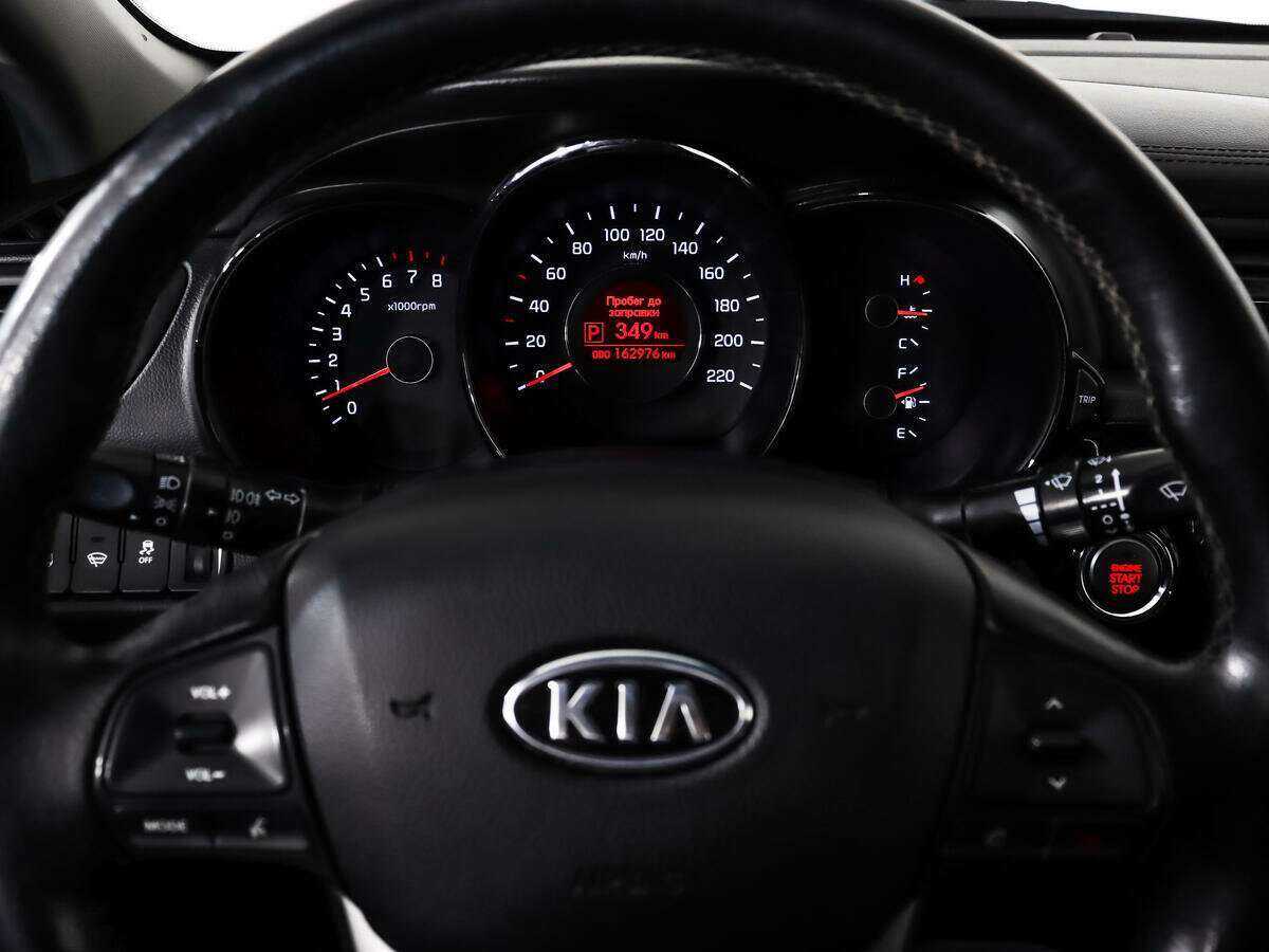Купить Kia Rio с пробегом. Фото: #15