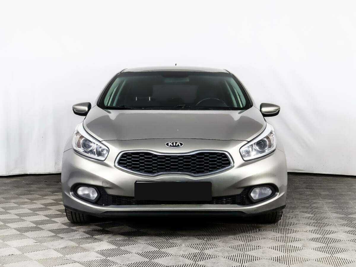 Купить Kia Ceed с пробегом. Фото: #1