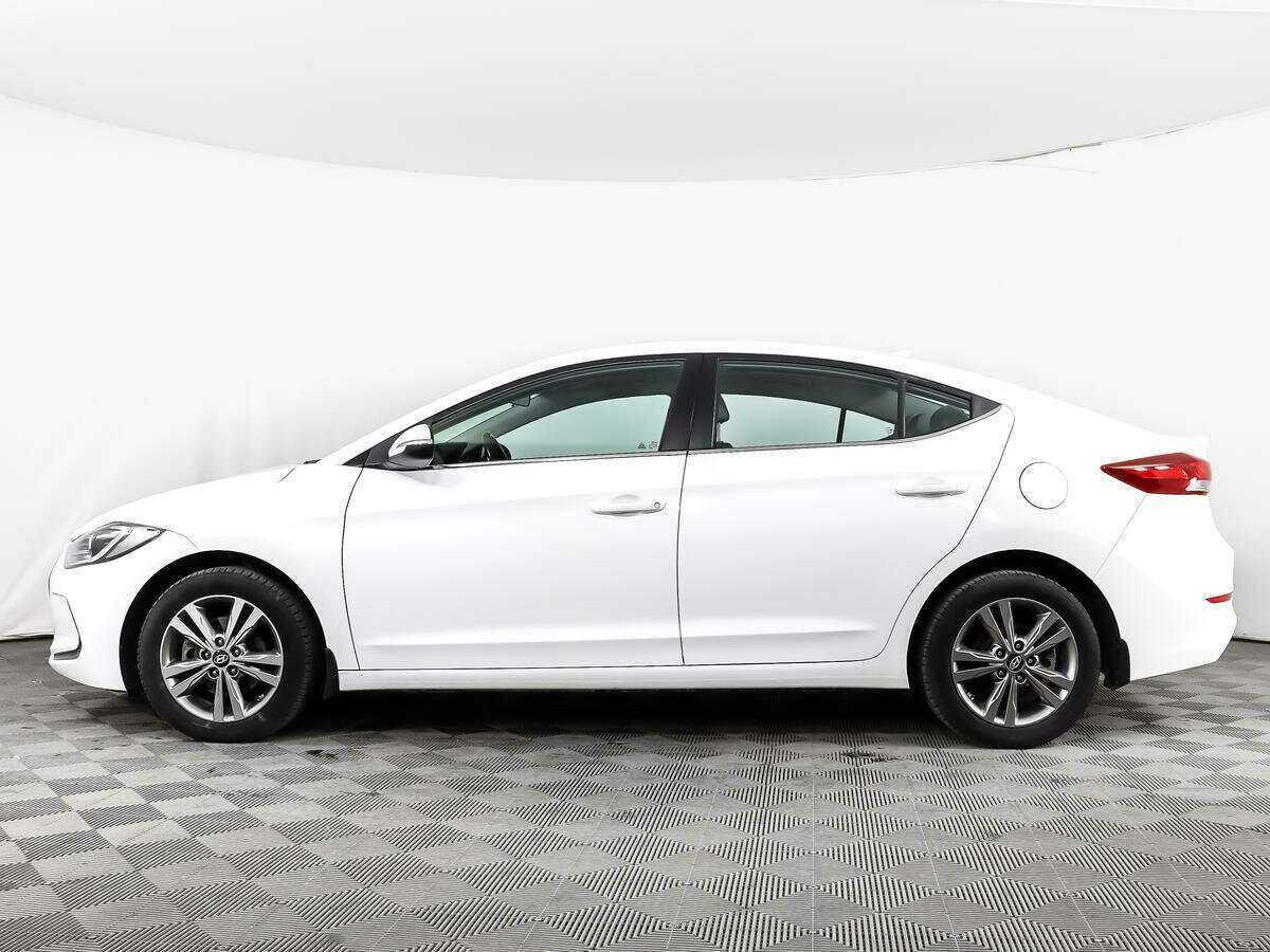 Купить Hyundai Elantra с пробегом. Фото: #7
