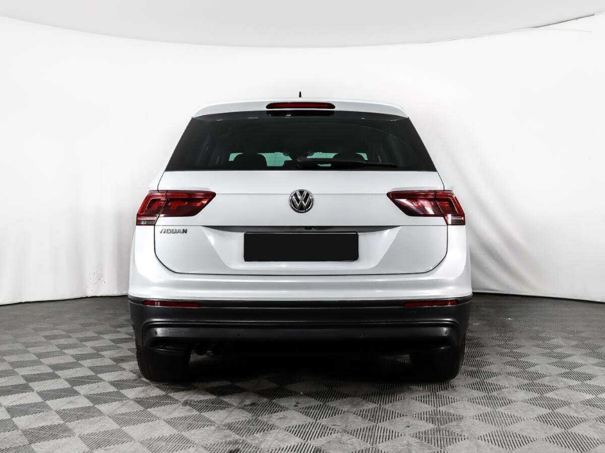 Купить Volkswagen Tiguan с пробегом. Фото: #4