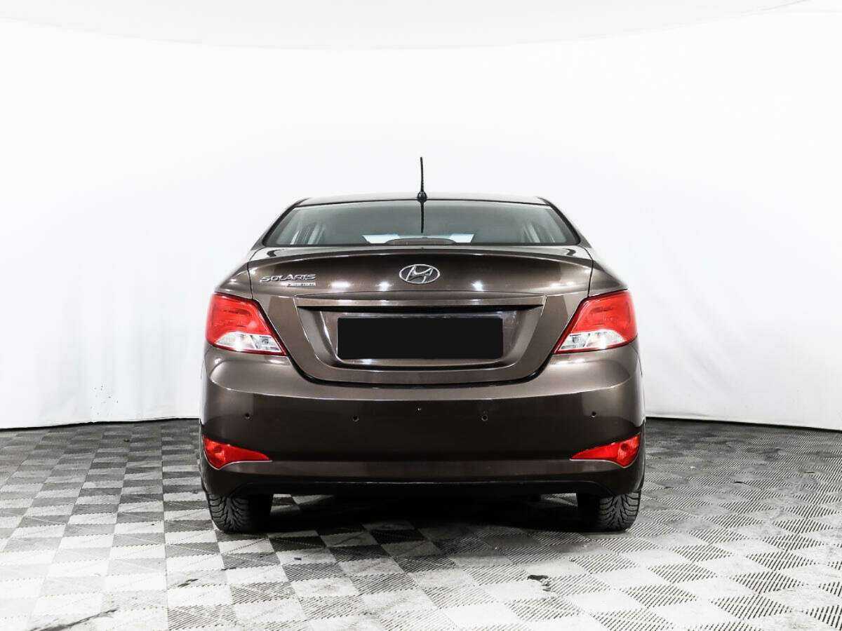 Купить Hyundai Solaris с пробегом. Фото: #5