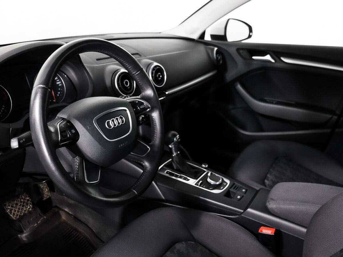 Купить Audi A3 с пробегом. Фото: #6