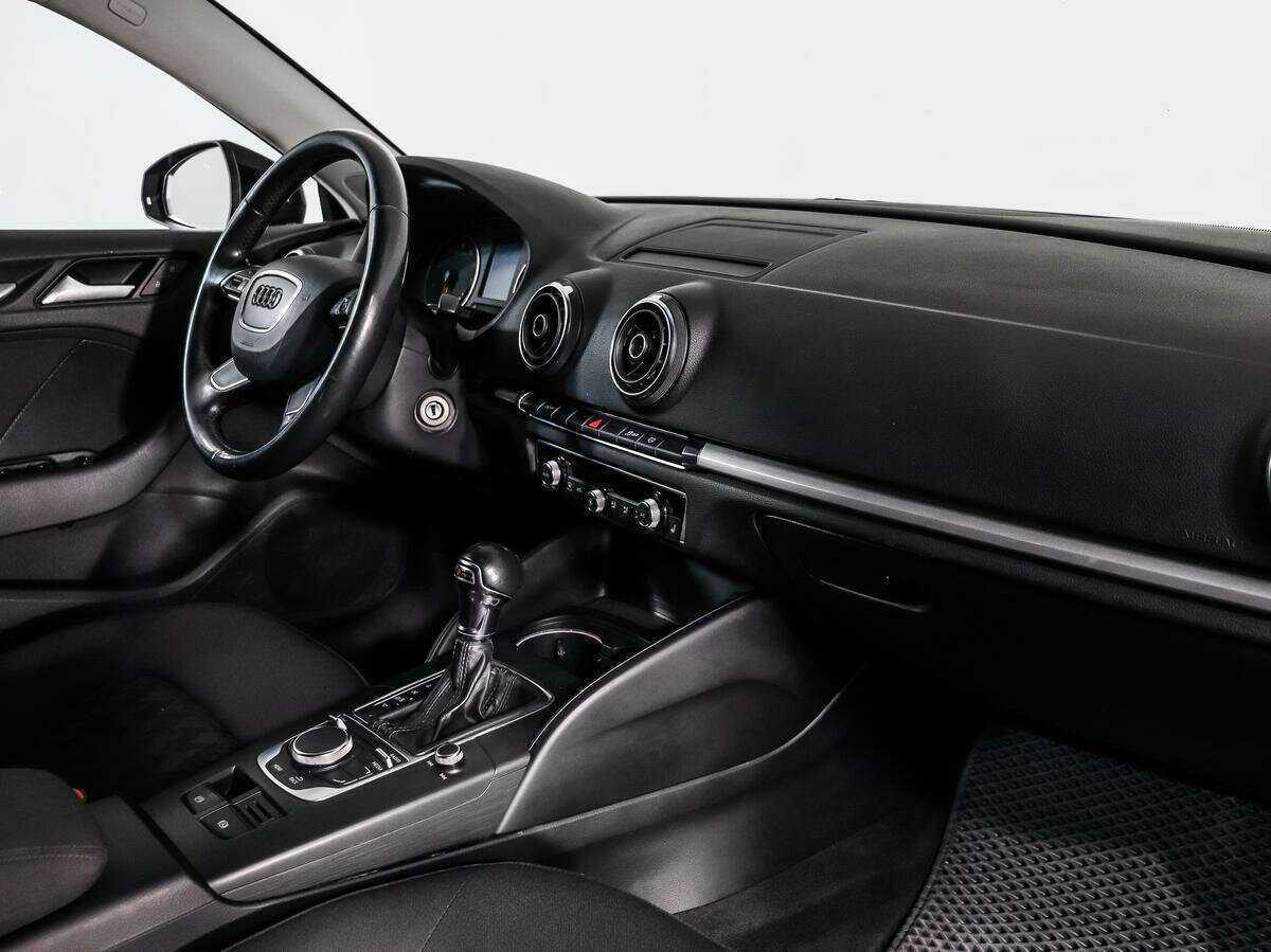 Купить Audi A3 с пробегом. Фото: #11
