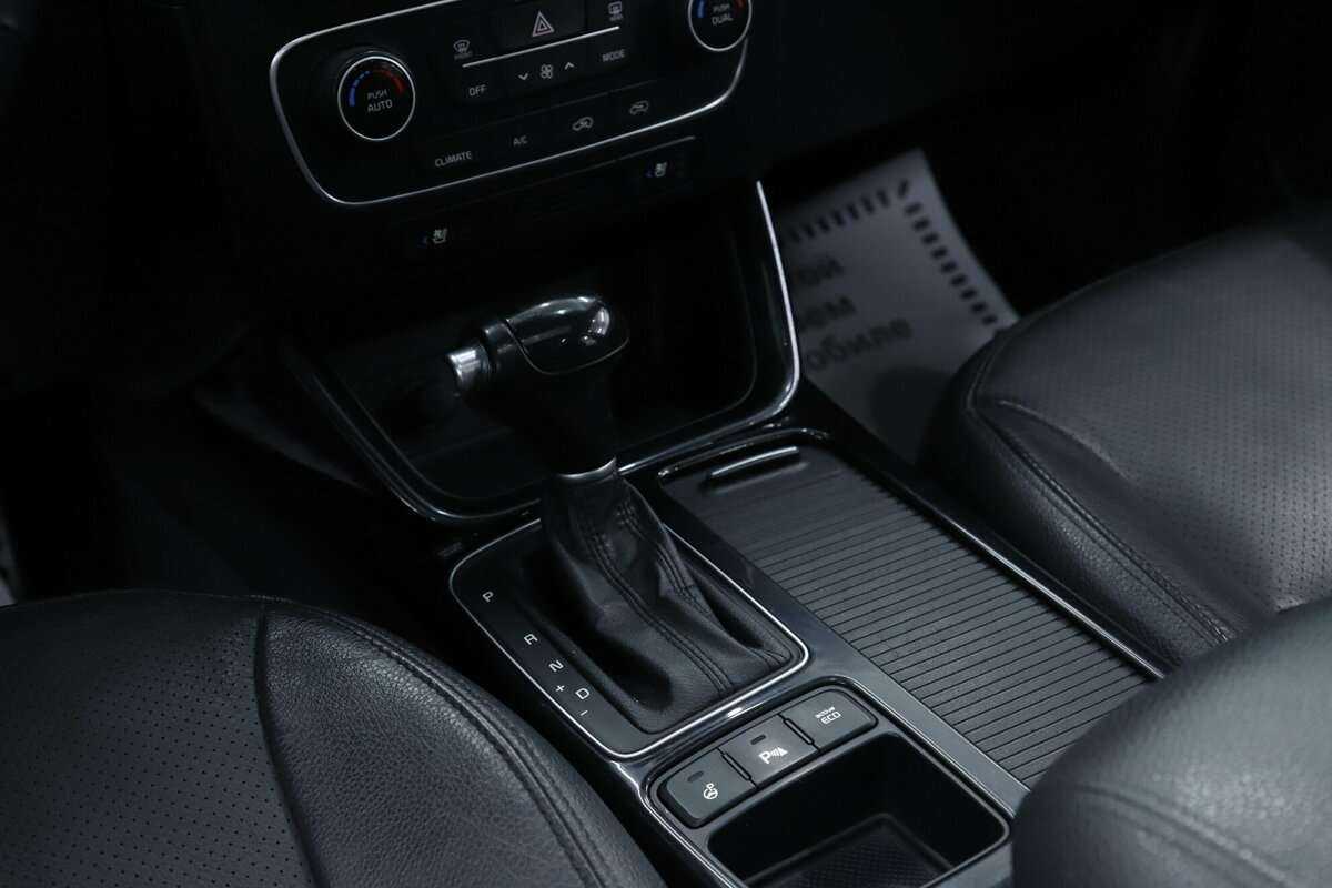 Купить Kia Sorento с пробегом. Фото: #19