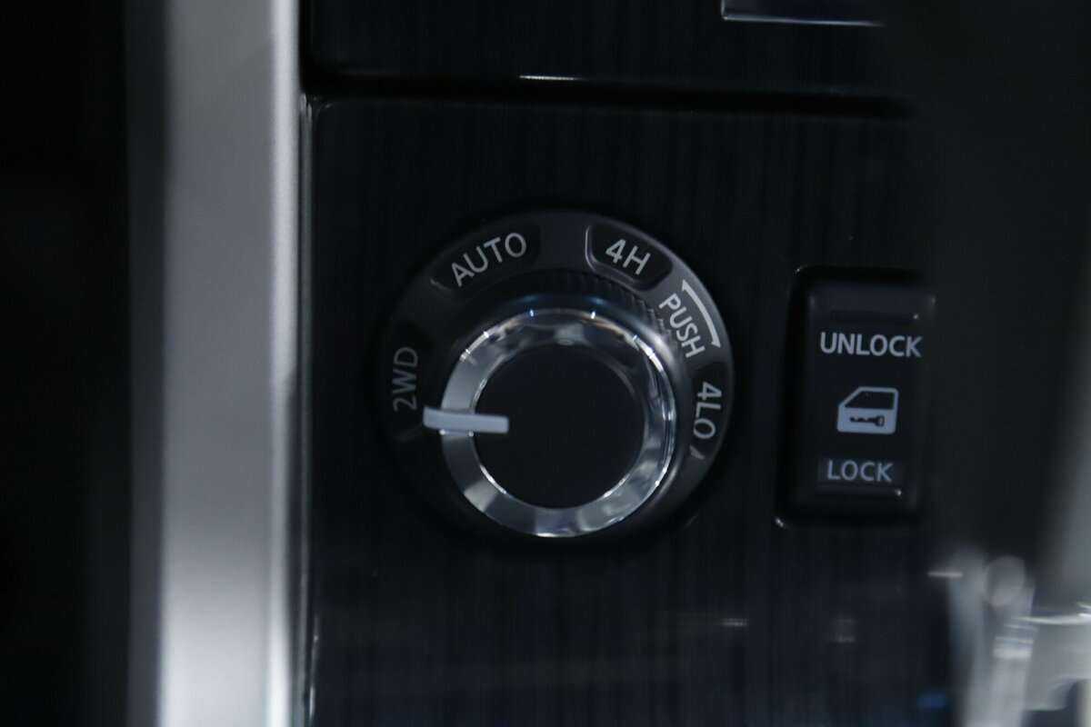 Купить Nissan Pathfinder с пробегом. Фото: #14