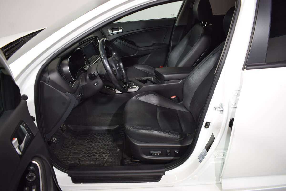 Купить Kia Optima с пробегом. Фото: #4