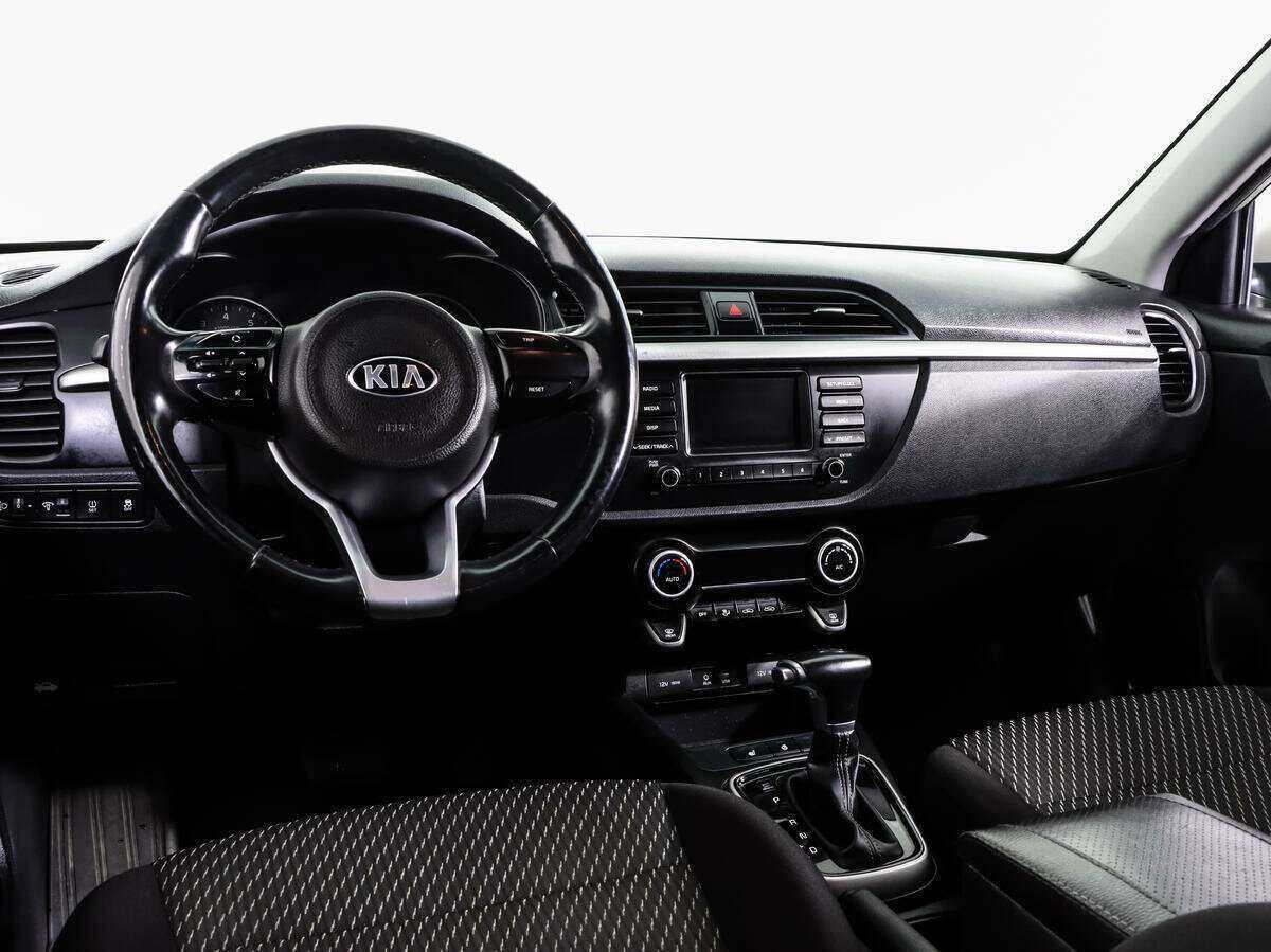 Купить Kia Rio с пробегом. Фото: #7