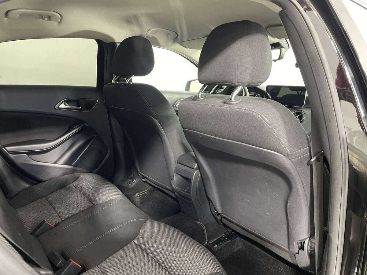 Купить Mercedes-Benz A-Класс с пробегом. Фото: #16